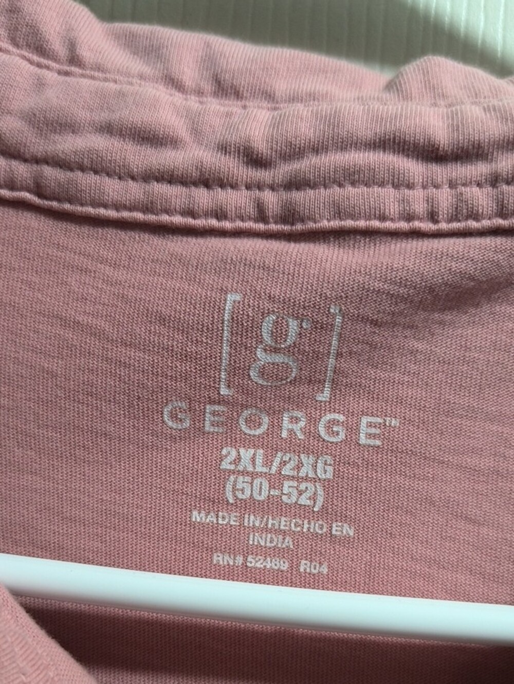 George Men’s Short Sleeve Polo Shirt in Dusty Rose - Picture 2 of 3